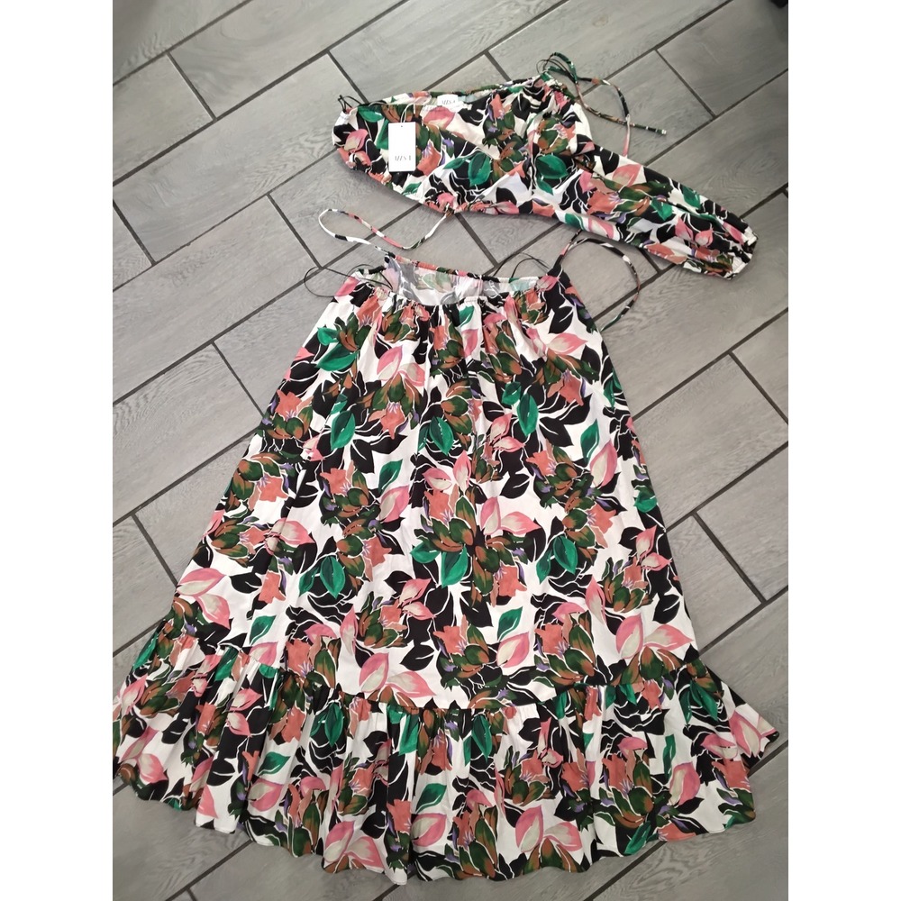 MISA Los Angeles Floral‎ Print Crop Top & Maxi Skirt Set Large